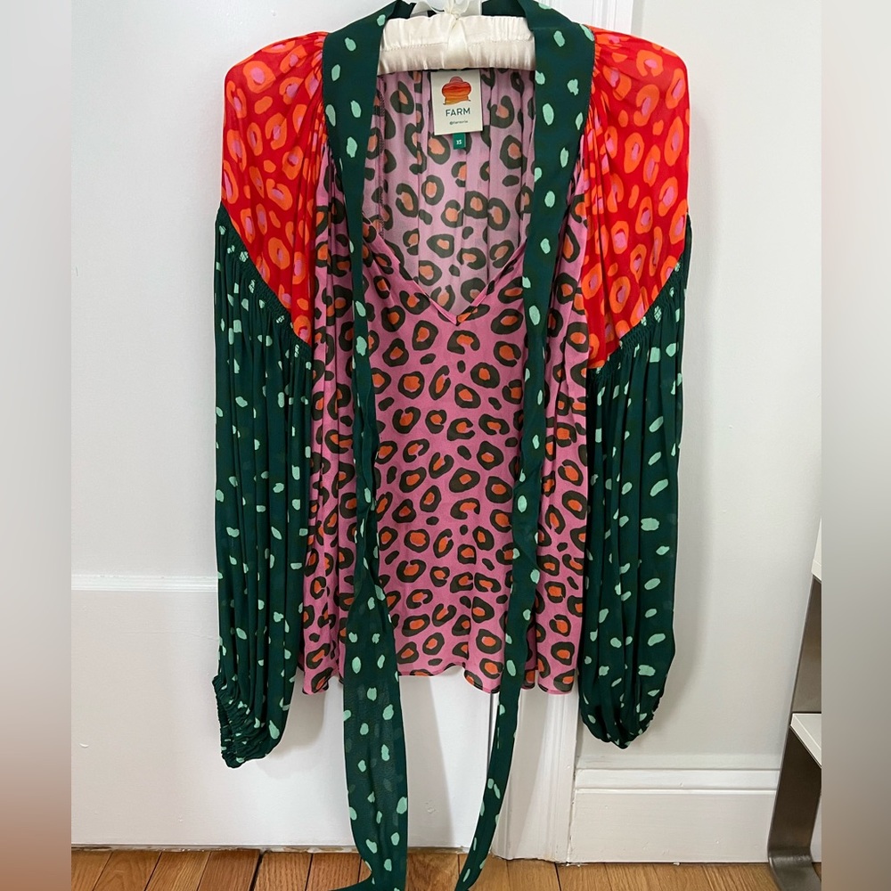 NEW - FarmRio Multicolored Leopard Print Blouse - size XS